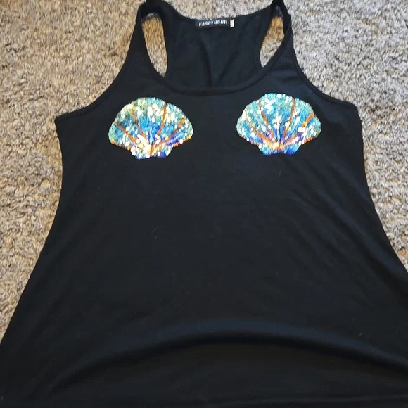 Shell Sequence Racerback Tank - Picture 1 of 3